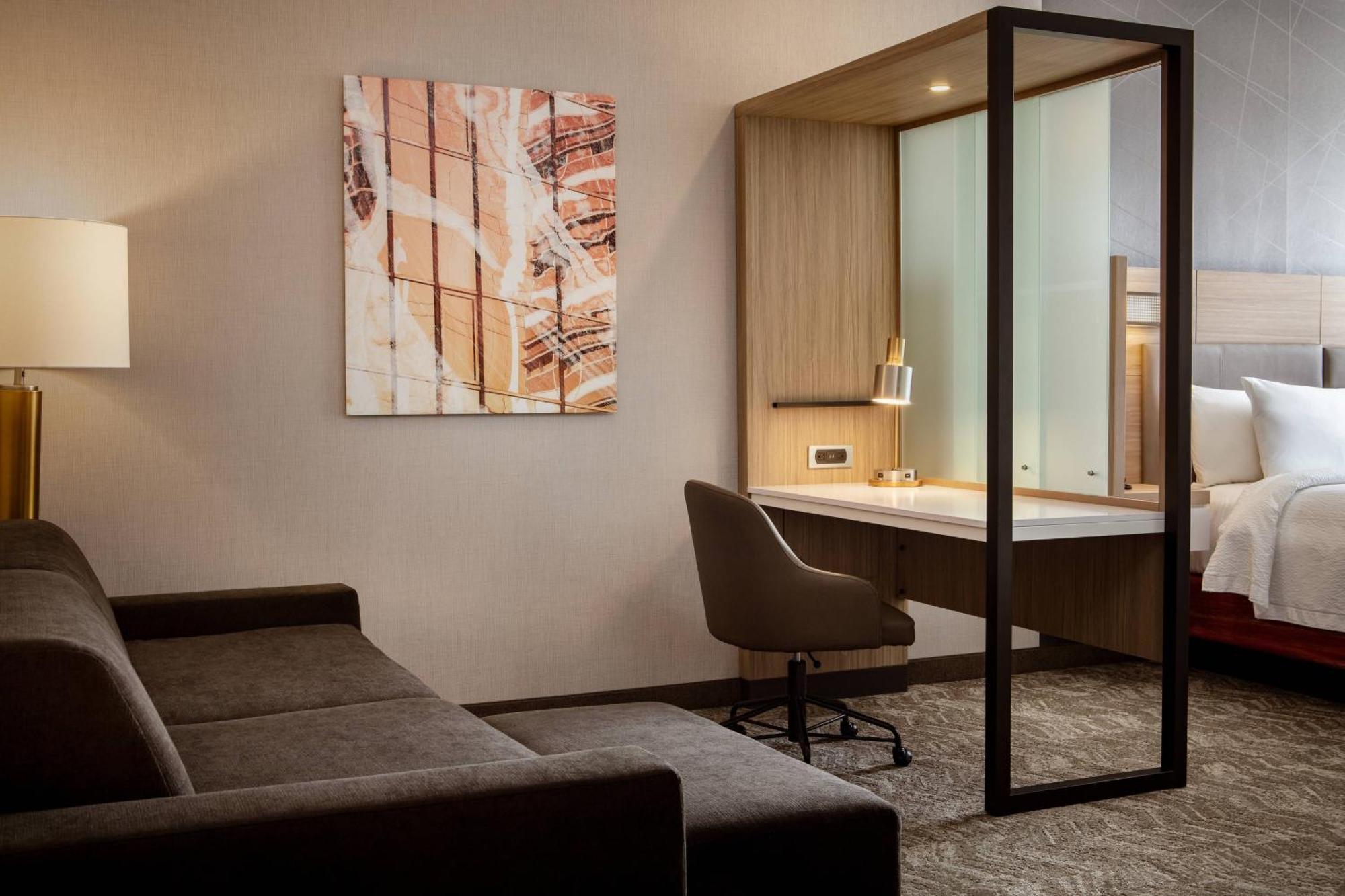 Springhill Suites By Marriott Ames Exterior photo